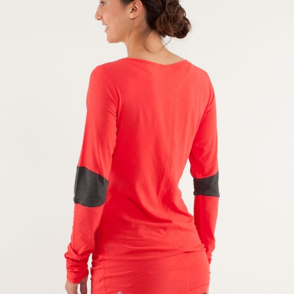 Lululemon Devotion Long Sleeve Tee size 8 - Picture 2 of 7